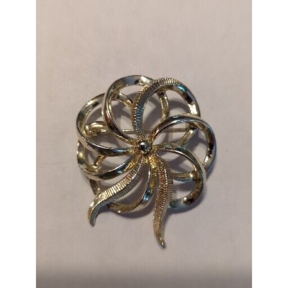 Star Brand Silver Tone Metal Brooch Curved Scroll Loops Circles Vintage - Picture 2 of 6